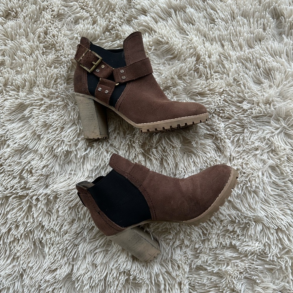 VON DUTCH Boots